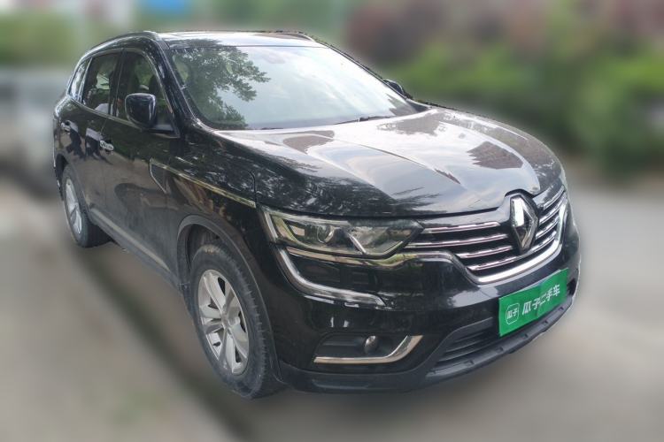 Used Renault Koleos 2017 2.0L Two-Wheel Drive Luxury Edition Front Right 45 Deg