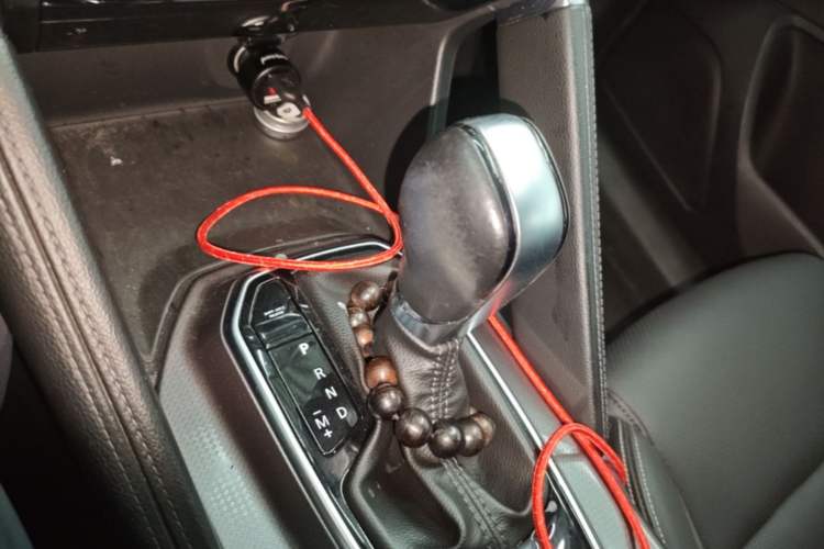 Used Renault Koleos 2017 2.0L Two-Wheel Drive Luxury Edition Gear Lever