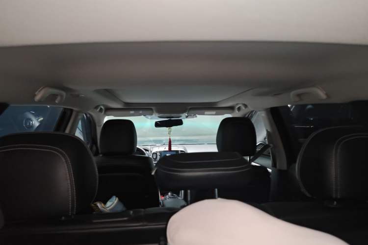 Used Renault Koleos 2017 2.0L Two-Wheel Drive Luxury Edition Headliner