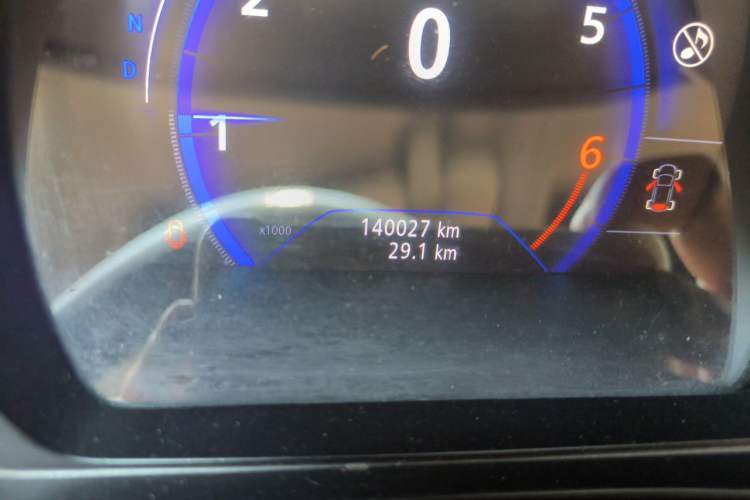 Used Renault Koleos 2017 2.0L Two-Wheel-Drive Leading Edition Odometer Close Up