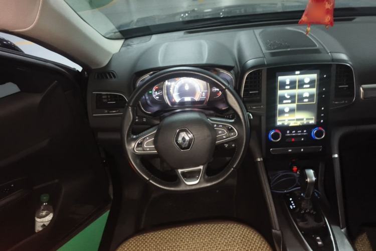 Used Renault Koleos 2017 2.0L Two-Wheel Drive Luxury Edition Steering Wheel