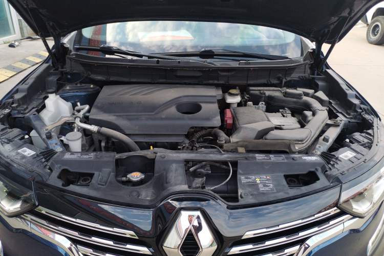 Used Renault Koleos 2017 2.0L Two-Wheel Drive Comfort Edition Engine Bay