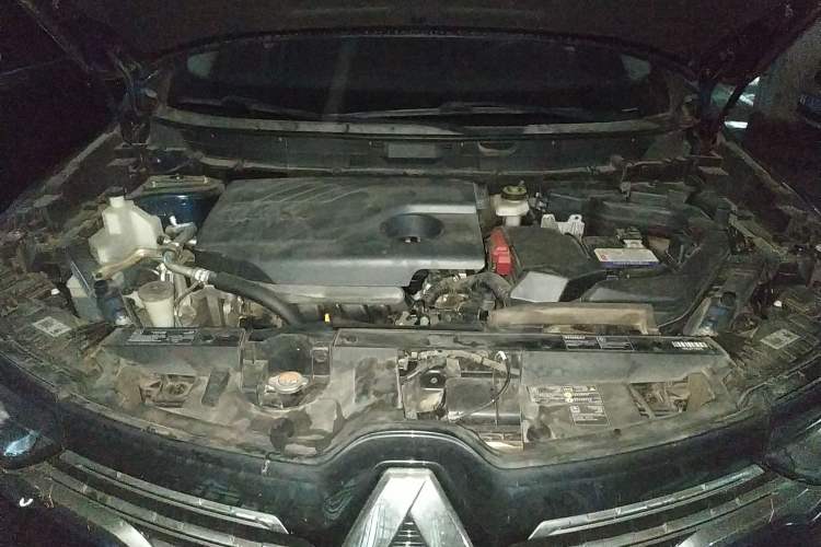Used Renault Koleos 2017 2.0L Two-Wheel Drive Comfort Edition Engine Bay