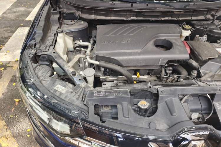 Used Renault Koleos 2017 2.0L Two-Wheel Drive Luxury Edition Engine Bay Right