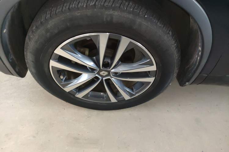 Used Renault Koleos 2017 2.5L Four-Wheel Drive Ultimate Edition Exterior 1