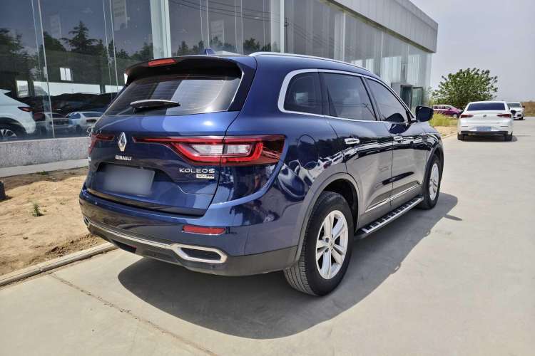 Used Renault Koleos 2017 2.0L Two-Wheel-Drive Leading Edition Exterior 5
