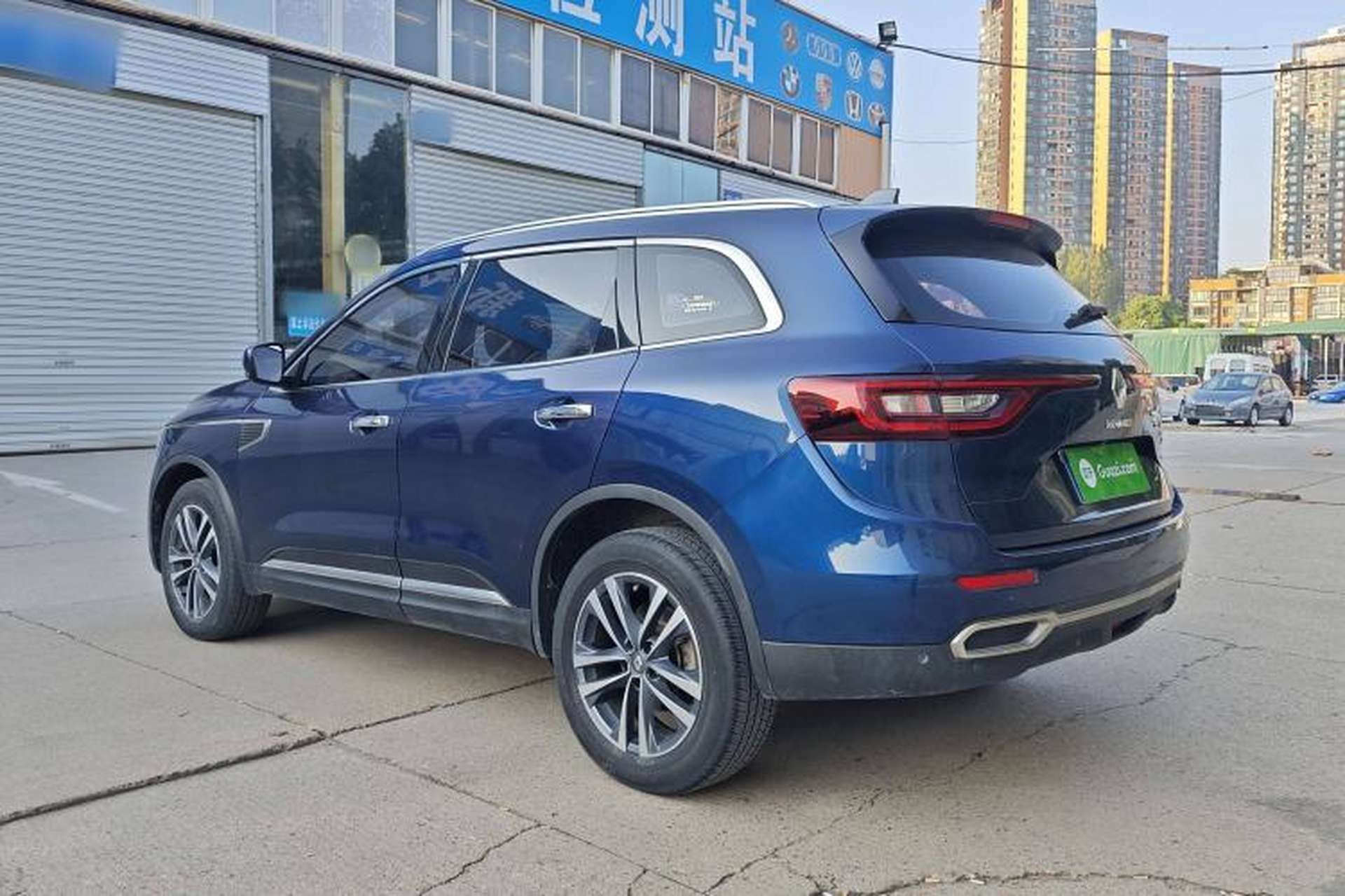 Used Renault Koleos 2017 2.5L Four-Wheel Drive Ultimate Edition Exterior 5