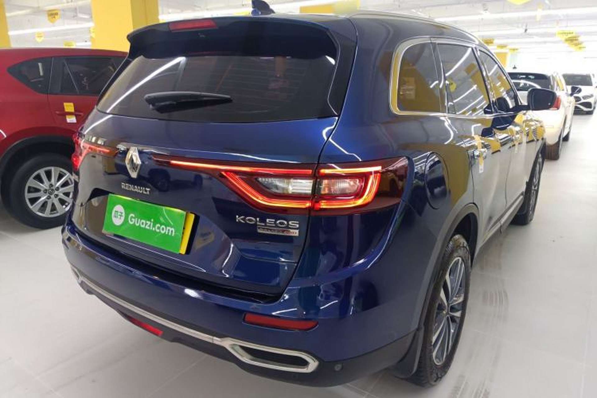 Used Renault Koleos 2017 2.5L Four-Wheel Drive Ultimate Edition Exterior 5