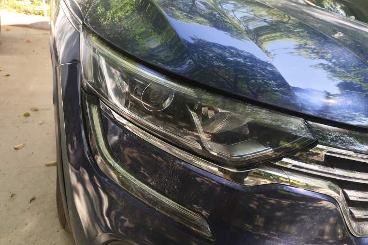 Used Renault Koleos 2017 2.0L Two-Wheel Drive Comfort Edition Exterior 6