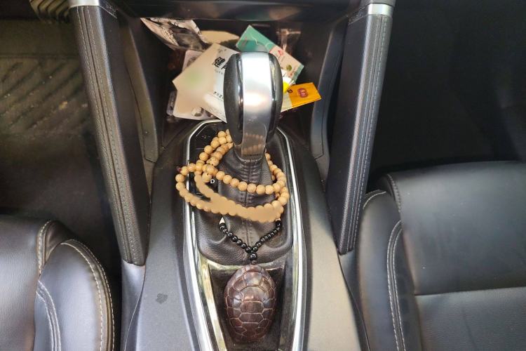 Used Renault Koleos 2017 2.0L Two-Wheel Drive Comfort Edition Gear Lever