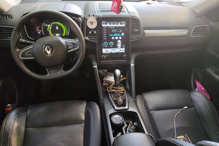 Used Renault Koleos 2017 2.0L Two-Wheel Drive Comfort Edition Interior 2