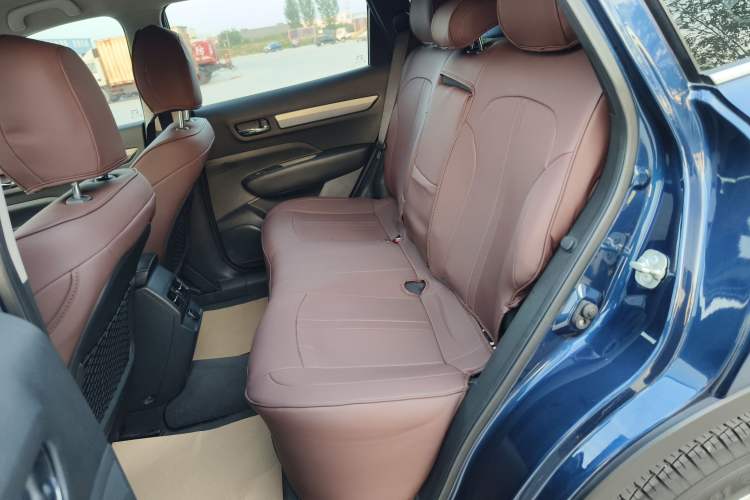 Used Renault Koleos 2017 2.0L Two-Wheel Drive Comfort Edition Left Rear Seat