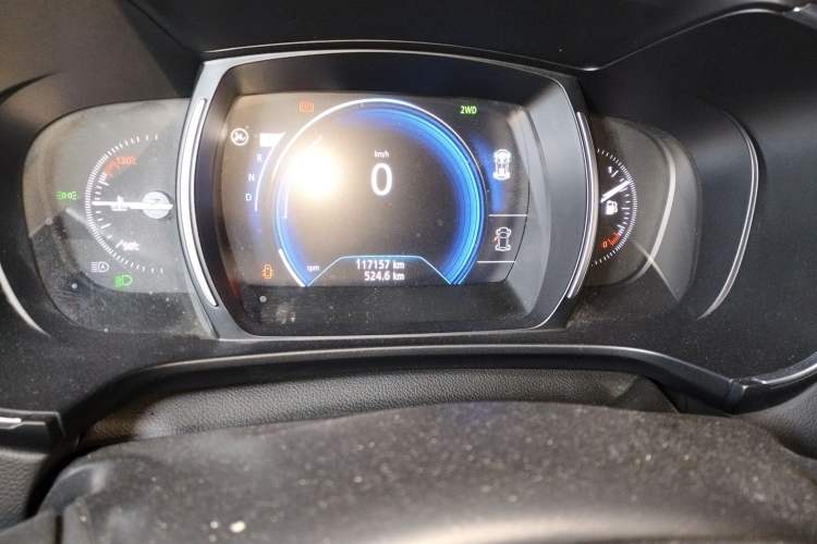 Used Renault Koleos 2017 2.5L 4x4 Flagship Edition Odometer Close Up