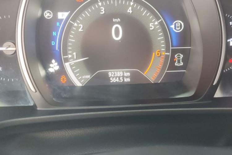 Used Renault Koleos 2017 2.0L Two-Wheel Drive Luxury Edition Odometer Close Up