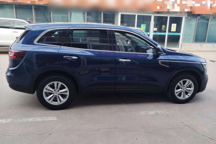 Used Renault Koleos 2017 2.0L Two-Wheel Drive Comfort Edition Right Side