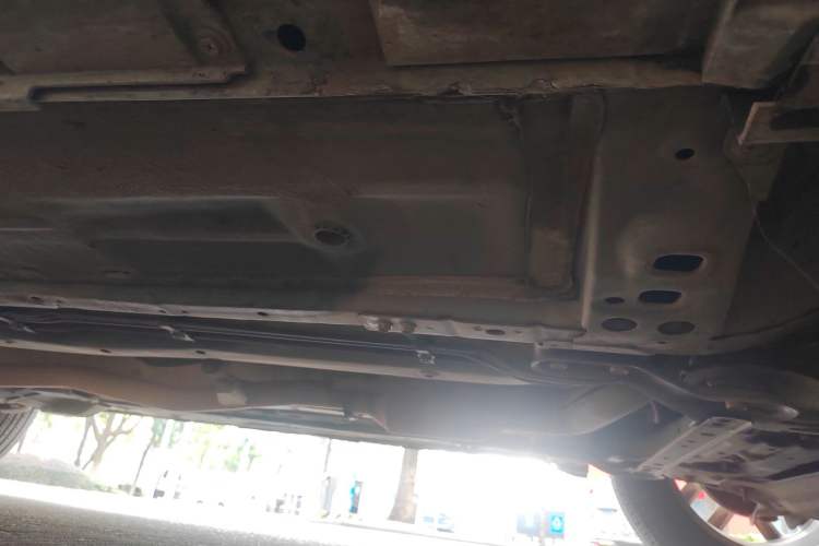 Used Renault Koleos 2017 2.5L Two-Wheel Drive Prestige Edition Right Side Sill