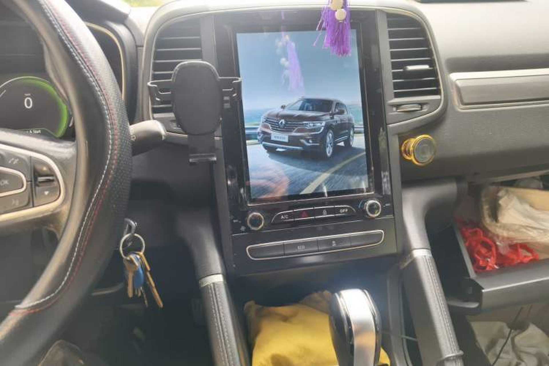 Used Renault Koleos 2017 2.0L Two-Wheel-Drive Leading Edition Audio And AC Panel