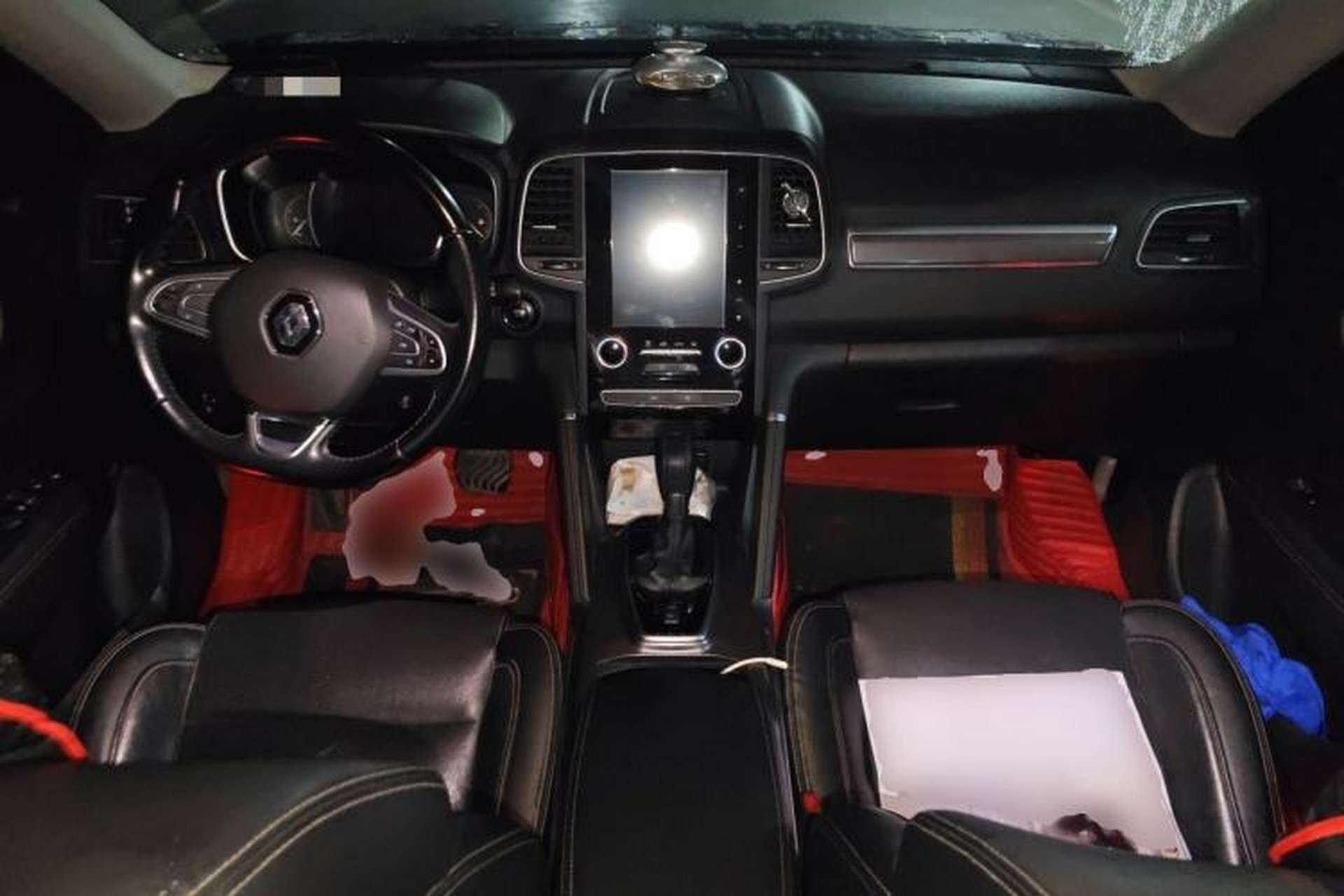 Used Renault Koleos 2017 2.0L Two-Wheel Drive Luxury Edition Center Console