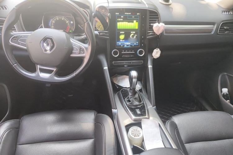 Used Renault Koleos 2017 2.0L Two-Wheel Drive Luxury Edition Center Console