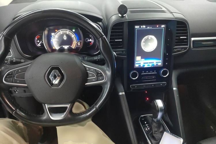 Used Renault Koleos 2017 2.5L Four-Wheel Drive Ultimate Edition Center Console