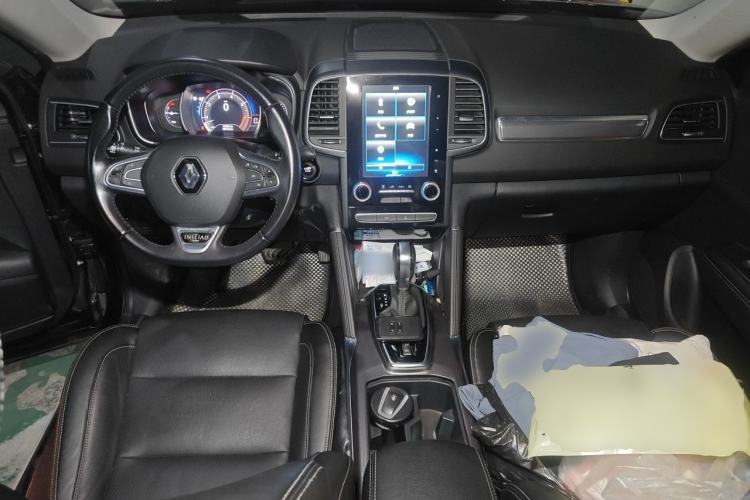 Used Renault Koleos 2017 2.0L Two-Wheel Drive Luxury Edition Center Console