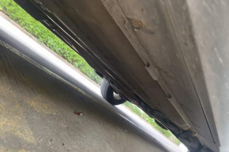 Used Renault Koleos 2017 2.0L Two-Wheel-Drive Leading Edition Chassis Front Left