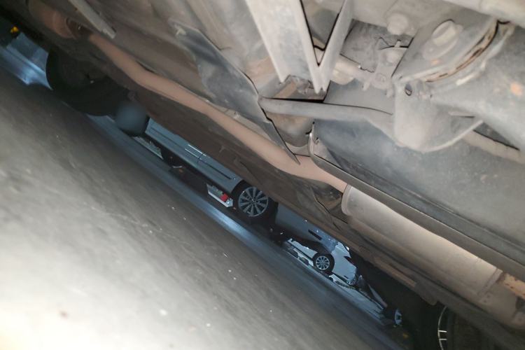 Used Renault Koleos 2017 2.5L Four-Wheel Drive Ultimate Edition Chassis Rear Left