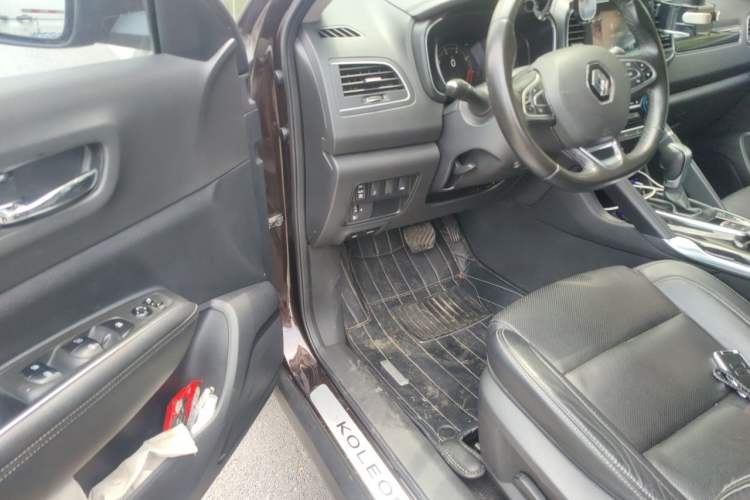 Used Renault Koleos 2017 2.5L Four-Wheel Drive Ultimate Edition Driver Seat