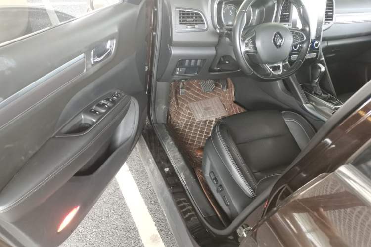Used Renault Koleos 2017 2.5L Two-Wheel Drive Prestige Edition Driver Seat