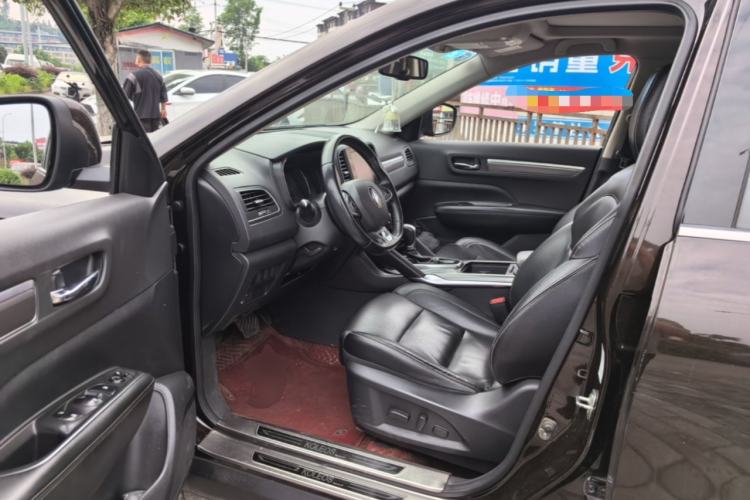 Used Renault Koleos 2017 2.0L Two-Wheel Drive Luxury Edition Driver Seat