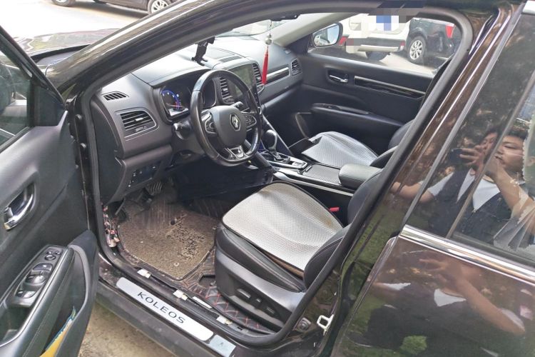 Used Renault Koleos 2017 2.5L Four-Wheel Drive Ultimate Edition Driver Seat