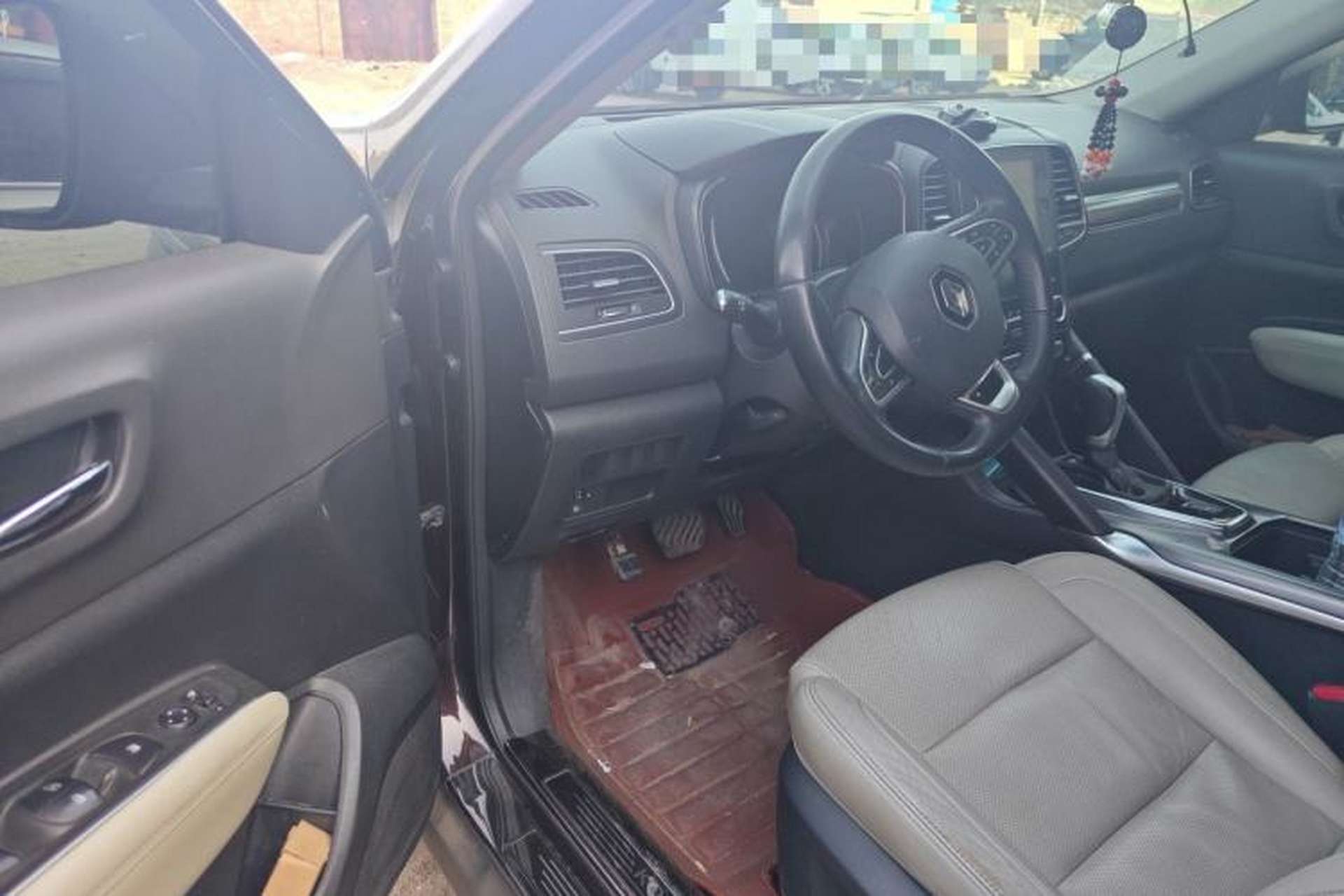 Used Renault Koleos 2017 2.0L Two-Wheel Drive Luxury Edition Driver Seat