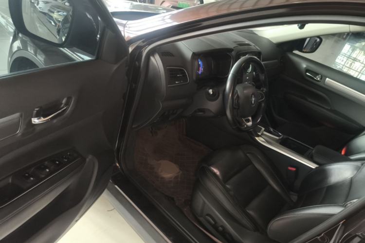 Used Renault Koleos 2017 2.5L Two-Wheel Drive Prestige Edition Driver Seat