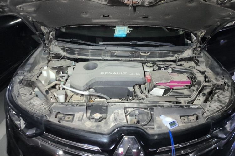 Used Renault Koleos 2017 2.5L Two-Wheel Drive Prestige Edition Engine Bay