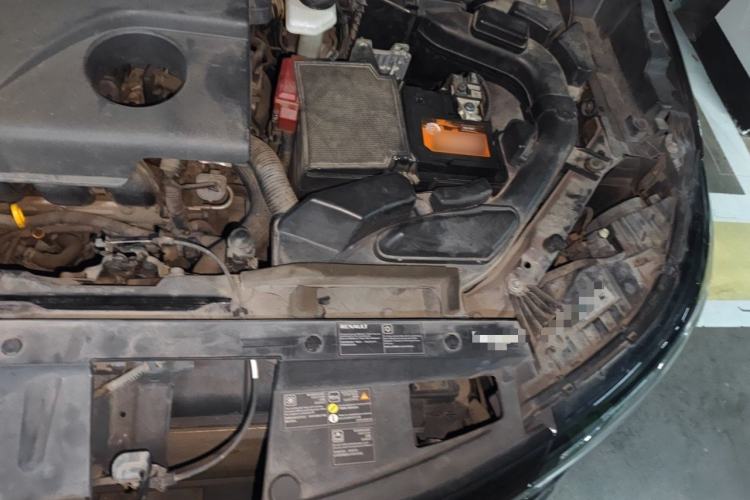Used Renault Koleos 2017 2.0L Two-Wheel Drive Luxury Edition Engine Bay Left