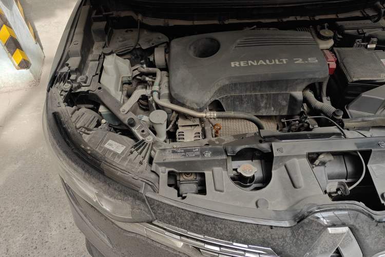 Used Renault Koleos 2017 2.5L Two-Wheel Drive Prestige Edition Engine Bay Right