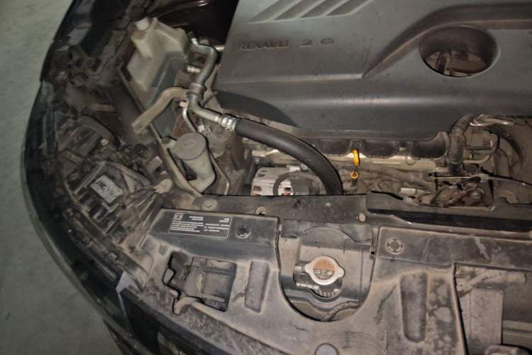 Used Renault Koleos 2017 2.0L Two-Wheel Drive Luxury Edition Engine Bay Right