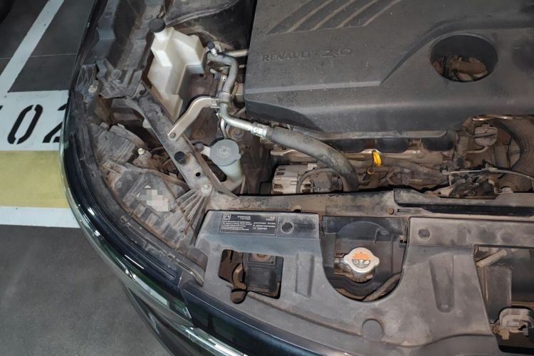 Used Renault Koleos 2017 2.0L Two-Wheel Drive Luxury Edition Engine Bay Right