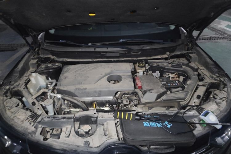 Used Renault Koleos 2017 2.0L Two-Wheel Drive Luxury Edition Engine Bay