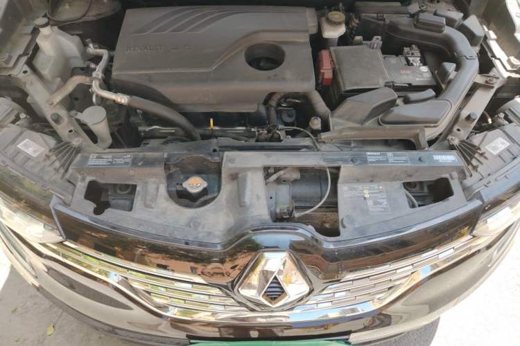 Used Renault Koleos 2017 2.0L Two-Wheel Drive Luxury Edition Engine Bay