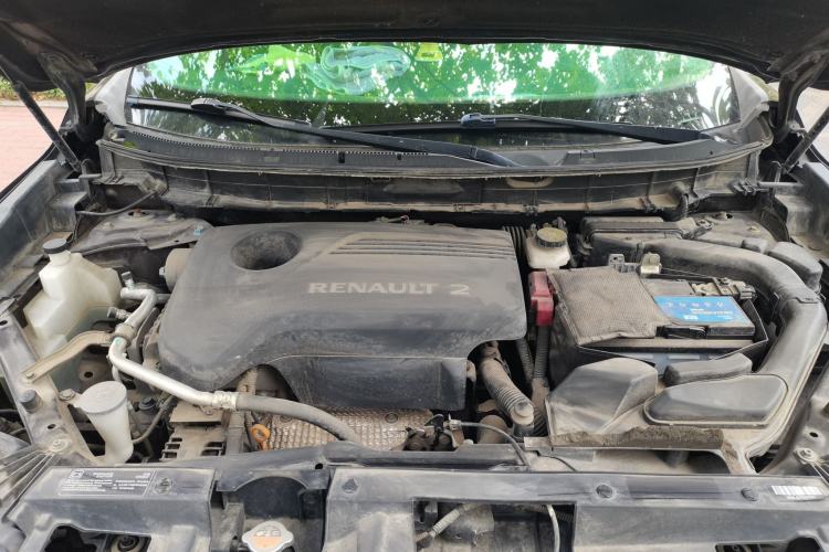 Used Renault Koleos 2017 2.5L Two-Wheel Drive Prestige Edition Engine Bay