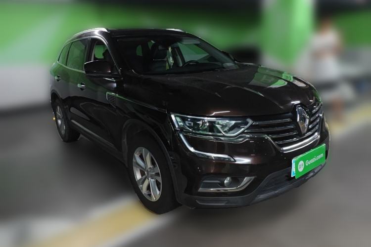 Used Renault Koleos 2017 2.0L Two-Wheel Drive Luxury Edition Front Right 45 Deg
