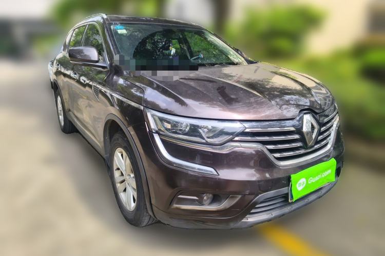 Used Renault Koleos 2017 2.0L Two-Wheel-Drive Leading Edition Front Right 45 Deg