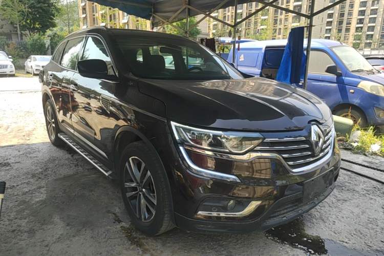 Used Renault Koleos 2017 2.5L Four-Wheel Drive Ultimate Edition Front Right 45 Deg