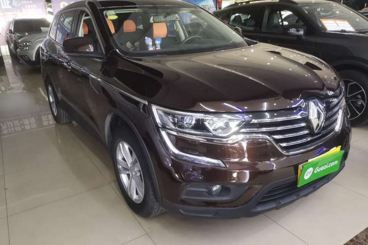 Used Renault Koleos 2017 2.0L Two-Wheel Drive Comfort Edition Front Right 45 Deg