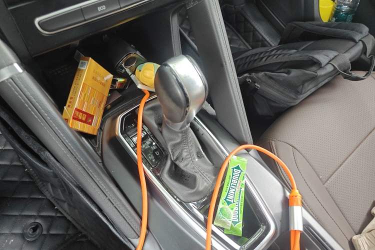Used Renault Koleos 2017 2.0L Two-Wheel Drive Comfort Edition Gear Lever