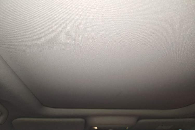 Used Renault Koleos 2017 2.0L Two-Wheel Drive Luxury Edition Headliner