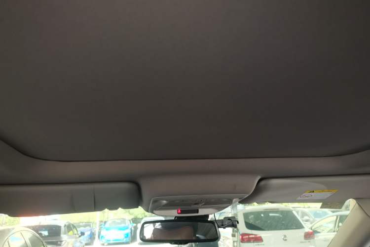 Used Renault Koleos 2017 2.5L Two-Wheel Drive Prestige Edition Headliner