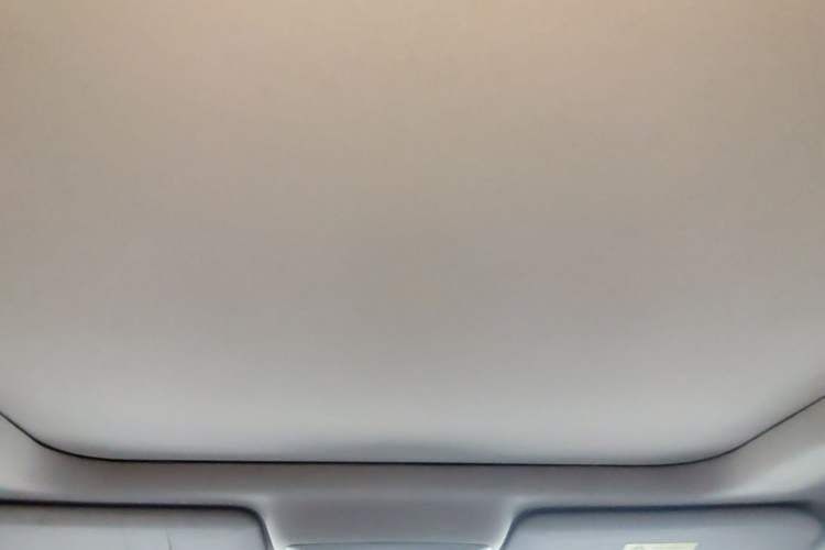 Used Renault Koleos 2017 2.0L Two-Wheel Drive Luxury Edition Headliner