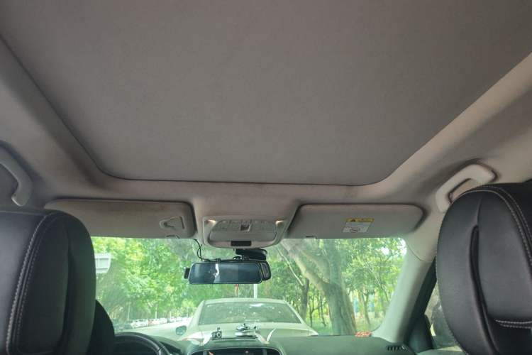 Used Renault Koleos 2017 2.5L Four-Wheel Drive Ultimate Edition Headliner